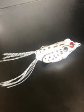 Load image into Gallery viewer, Top Water Frogs 8 colors and 3 sizes