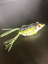 Load image into Gallery viewer, Top Water Frogs 8 colors and 3 sizes